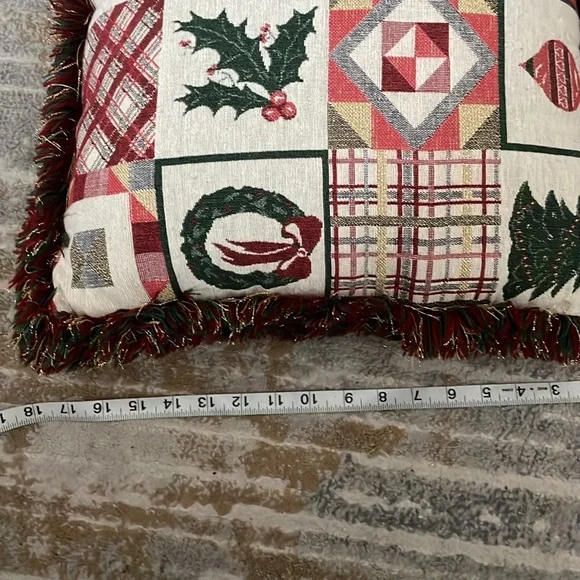 3  pieces small Christmas pillow - Picture 5 of 5